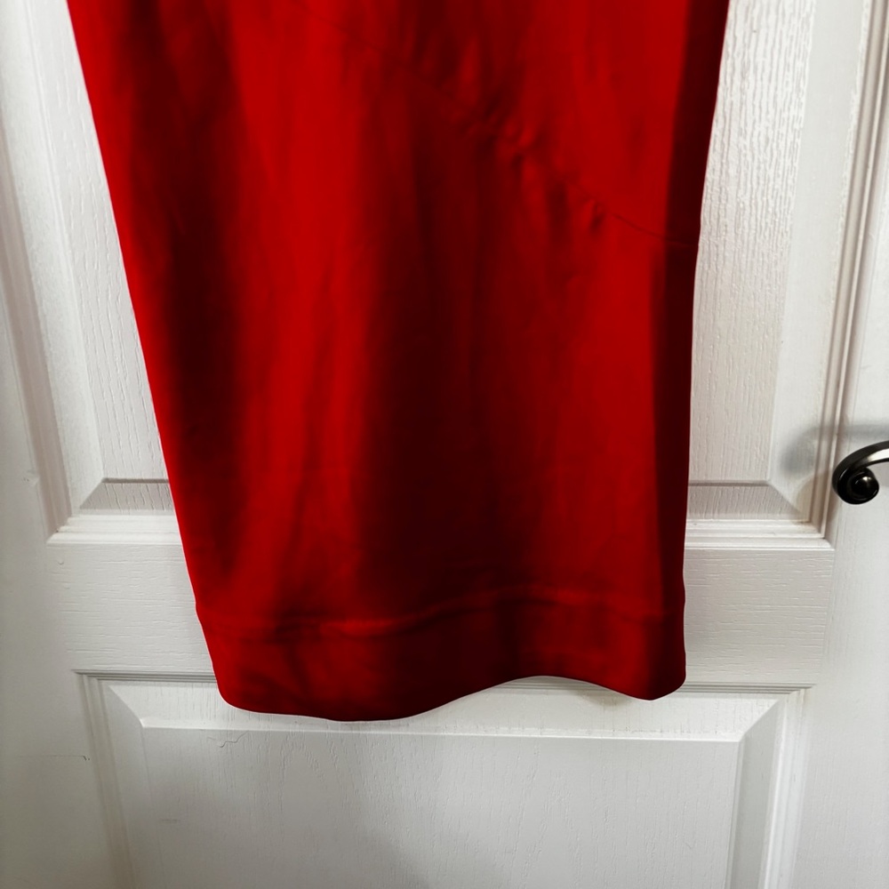 House of CB Colette Fitted Satin Midi Skirt In Scarlet Red Size XS - Picture 4 of 7